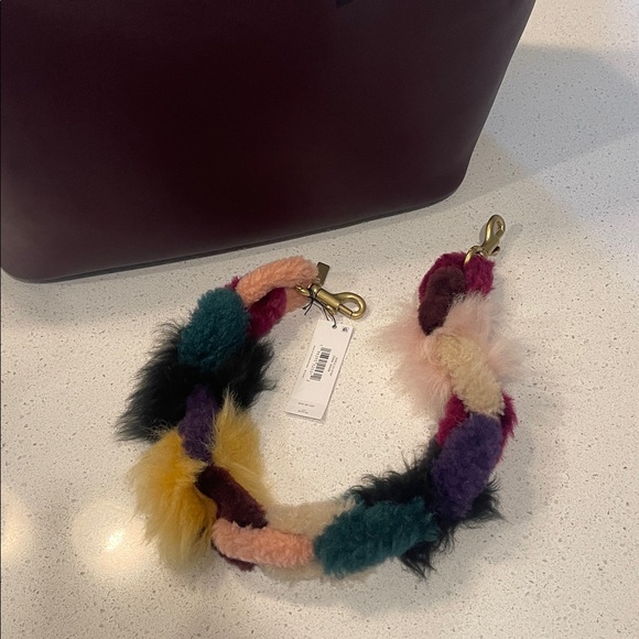 COACH Large Kisslock Frame Shoulder Clutch Bag (Black Currant) - NWT💜 - Picture 17 of 17